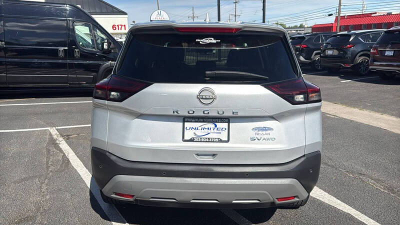 2022 Nissan Rogue SV