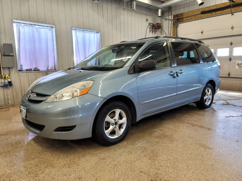 2007 Toyota Sienna LE 7-Passenger