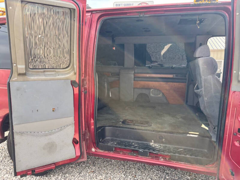 2000 Ford E-Series E-150