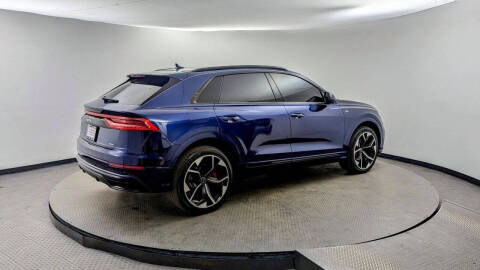2019 Audi Q8 quattro Premium Plus 55 TFSI