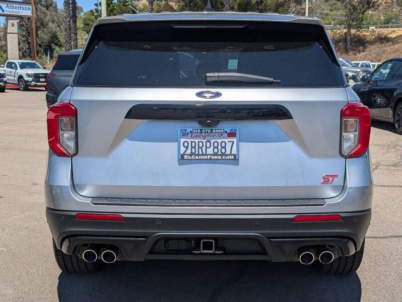 2022 Ford Explorer ST
