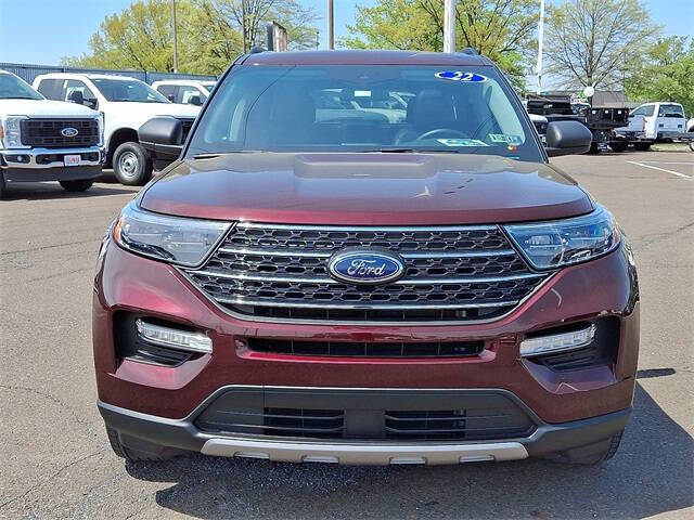 Used 2022 Ford Explorer XLT with VIN 1FMSK8DH8NGB28370 for sale in Philadelphia, PA