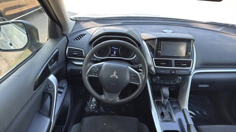 2020 Mitsubishi Eclipse Cross ES