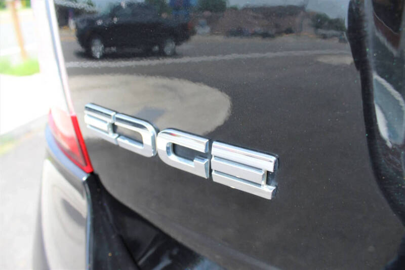 2013 Ford Edge SE