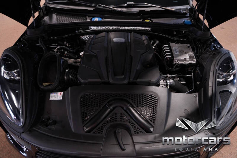 2020 Porsche Macan S