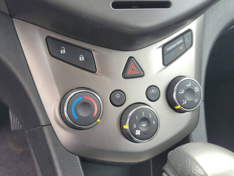 2012 Chevrolet Sonic LT