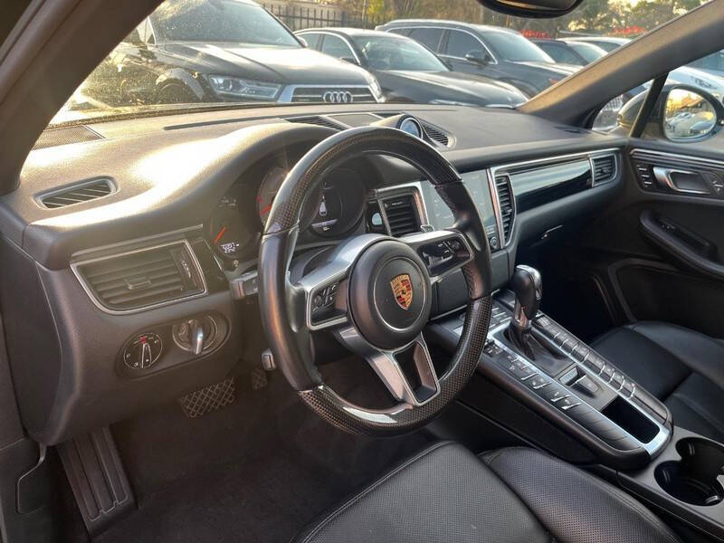 2017 Porsche Macan S