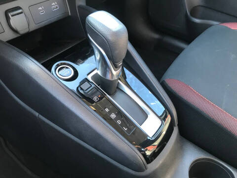 2023 Nissan Versa SR