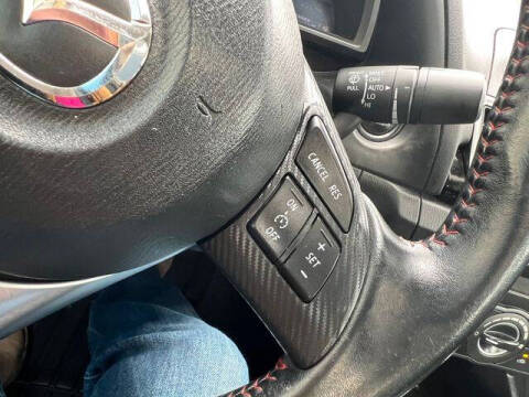 2016 Mazda MAZDA3 i Touring