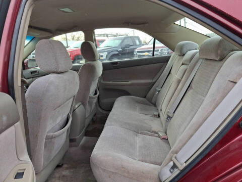 2004 Toyota Camry LE