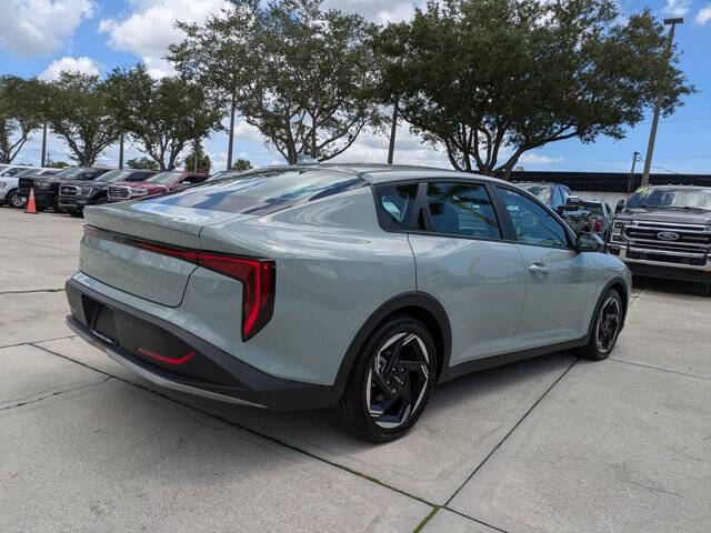 2025 Kia K4 EX