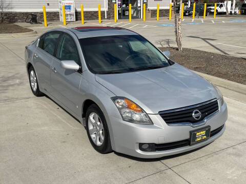 2009 Nissan Altima for sale at Shell Motors in Chantilly VA