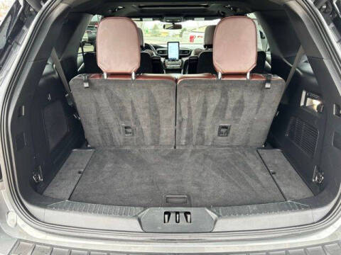 2022 Ford Explorer Hybrid Platinum