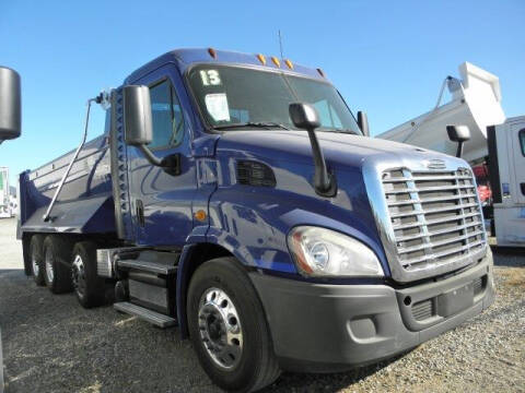 2013 Freightliner Cascadia Super 10