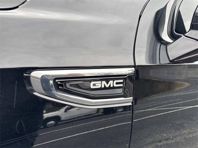 2022 GMC Yukon AT4