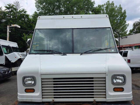 2014 Ford Stripped Chassis