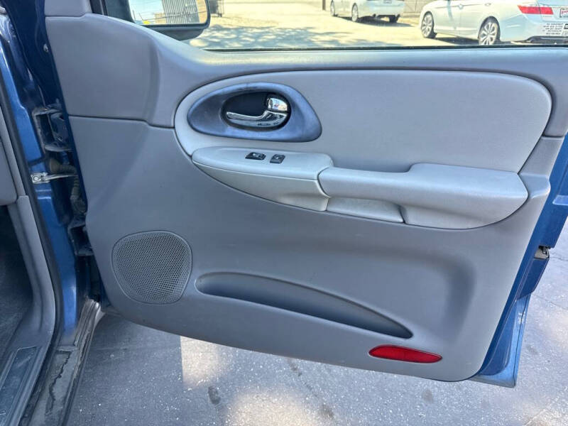 2005 Chevrolet TrailBlazer LS