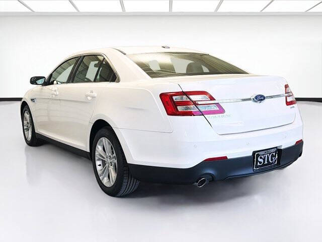 2019 Ford Taurus SEL