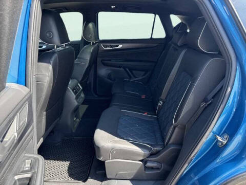 2024 Volkswagen Atlas Cross Sport SEL Premium R-Line 4Motion