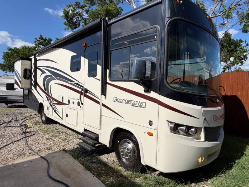 2015 Forest River Georgetown 335DS