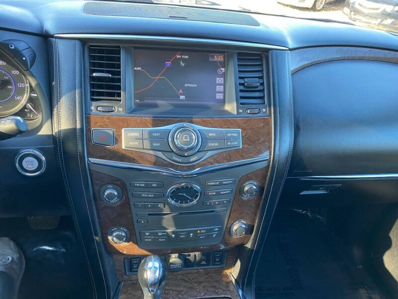 2015 Infiniti QX80
