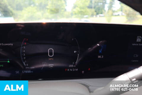 2025 Cadillac XT4 Premium Luxury