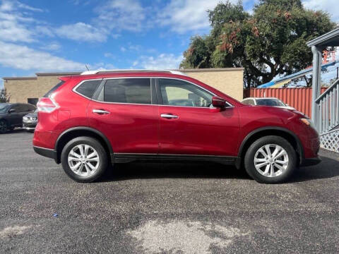 2015 Nissan Rogue for sale at Apex Motors in Baytown TX