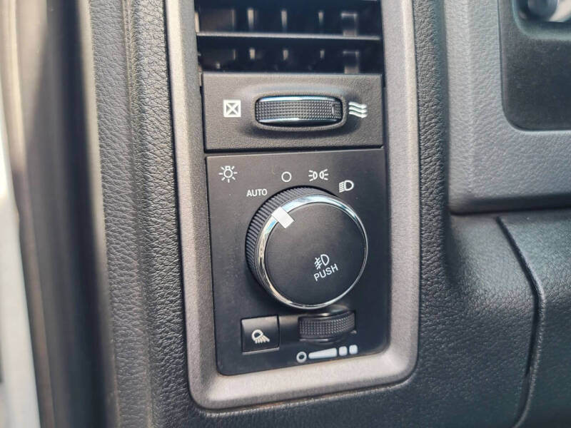 2019 RAM 1500 Classic Express