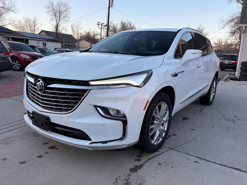 2023 Buick Enclave Essence