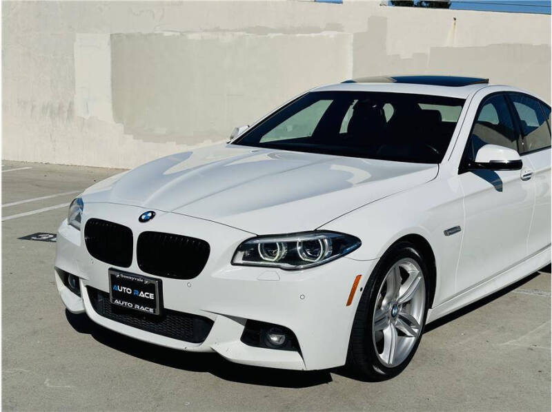 2016 BMW 5 Series 550i photo 7