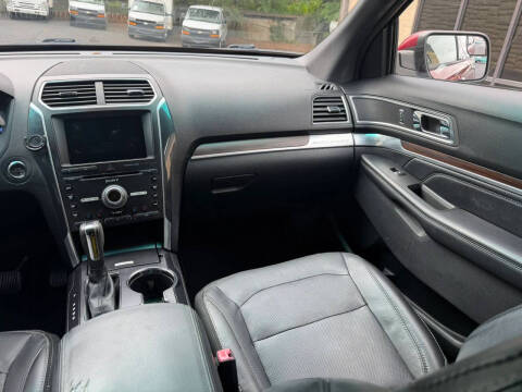 2017 Ford Explorer Limited