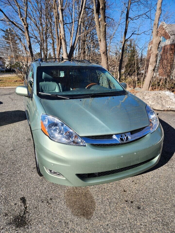 Taktak Auto Group Car Dealer in Tewksbury, MA