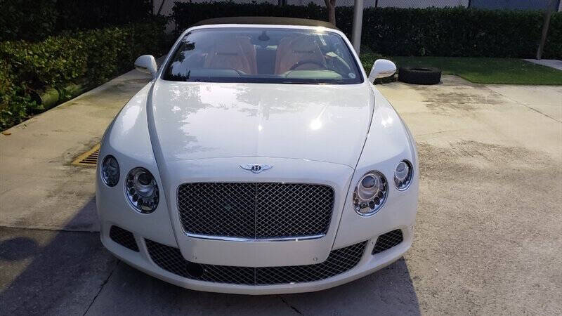 2015 Bentley Continental GT Base photo 27