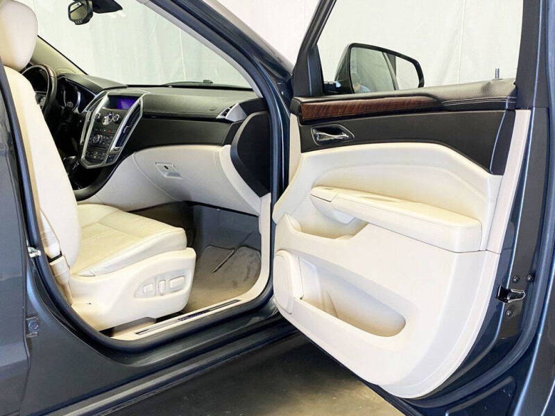 2010 Cadillac SRX Luxury Collection