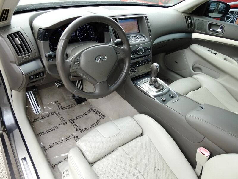 2012 Infiniti G37 Sedan  - $11,900