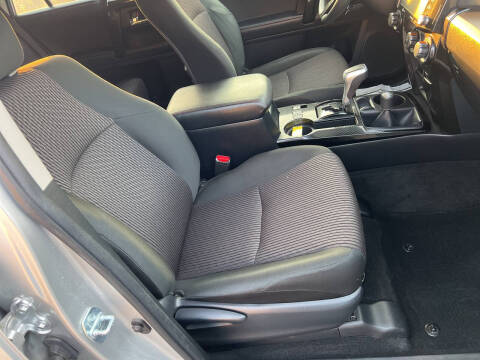 2022 Toyota 4Runner TRD Off-Road