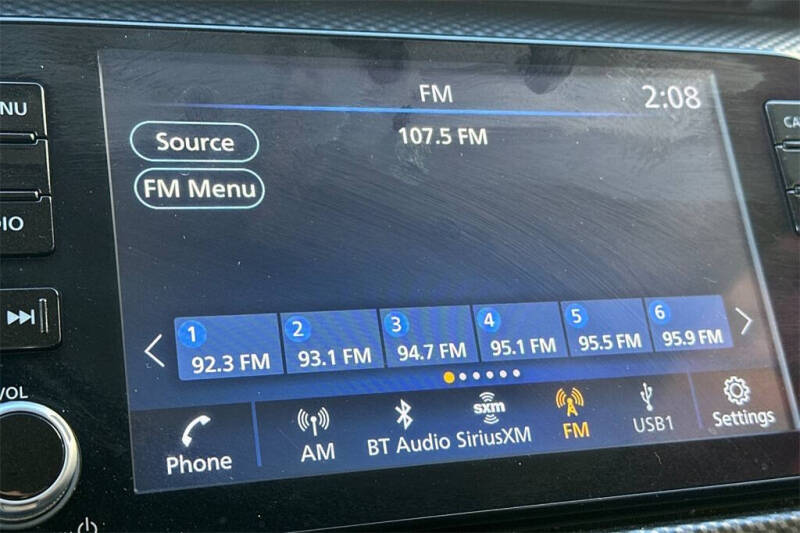 2022 Nissan Kicks SV