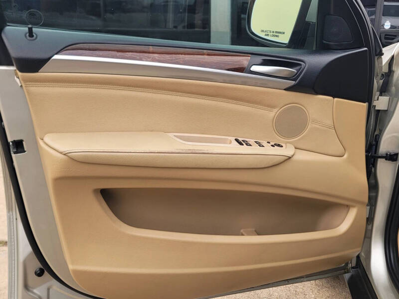 2012 BMW X6 xDrive50i