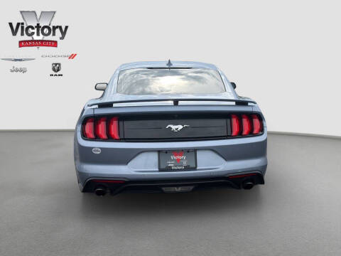 2022 Ford Mustang EcoBoost Premium