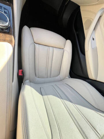 2018 BMW 5 Series 530i