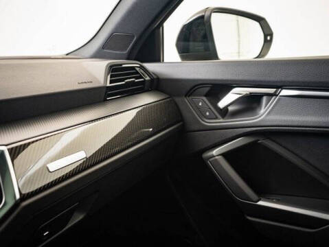 2025 Audi Q3 quattro S line Prem Plus 45 TFSI