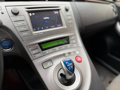 2015 Toyota Prius Three