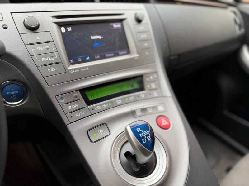 2015 Toyota Prius Three