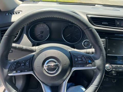 2020 Nissan Rogue