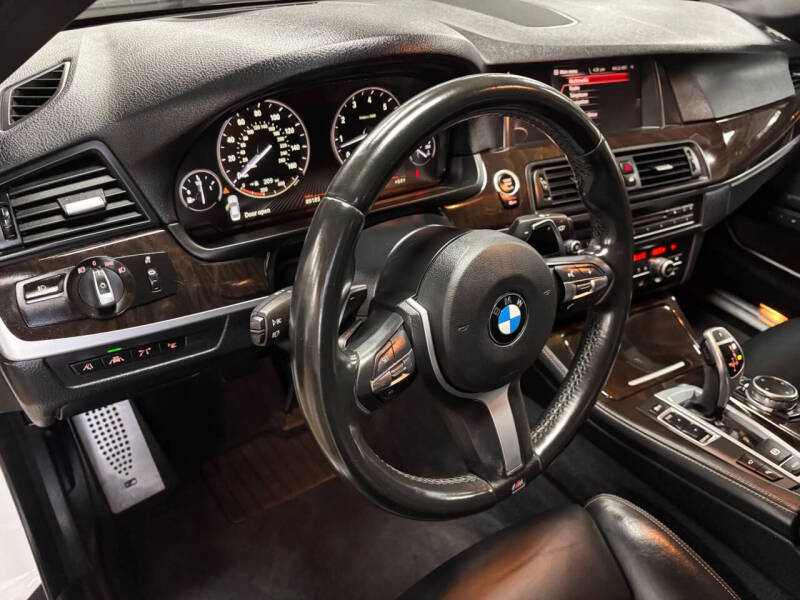 2016 BMW 5 Series 535i
