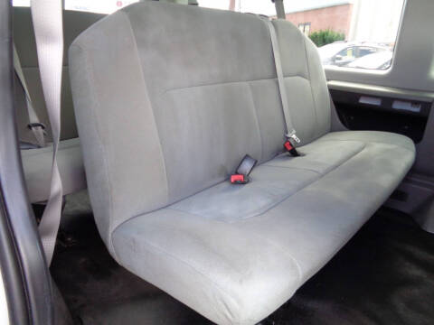 2008 Ford E-Series E-350 SD XLT