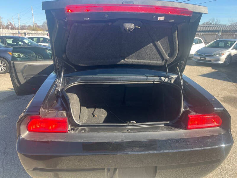 2013 Dodge Challenger SXT