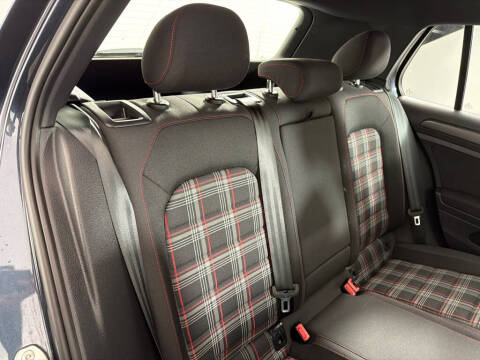2018 Volkswagen Golf GTI S