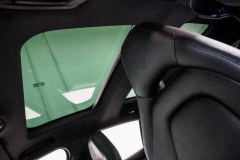 2022 Porsche Panamera 4 Platinum Edition