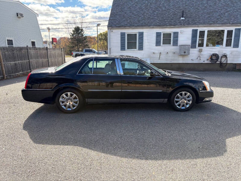 2011 Cadillac DTS Premium Collection